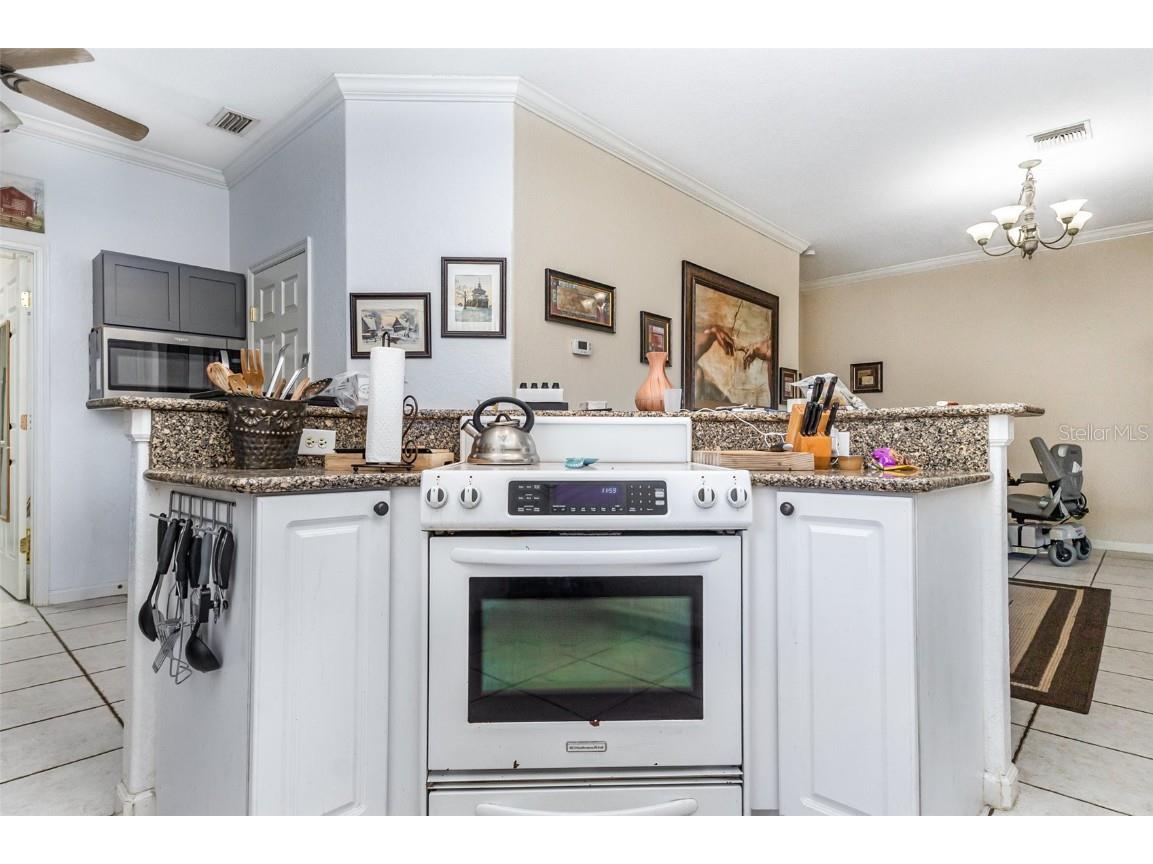 334 N Lake Reedy Boulevard Frostproof FL 33843 TB8450349 image10