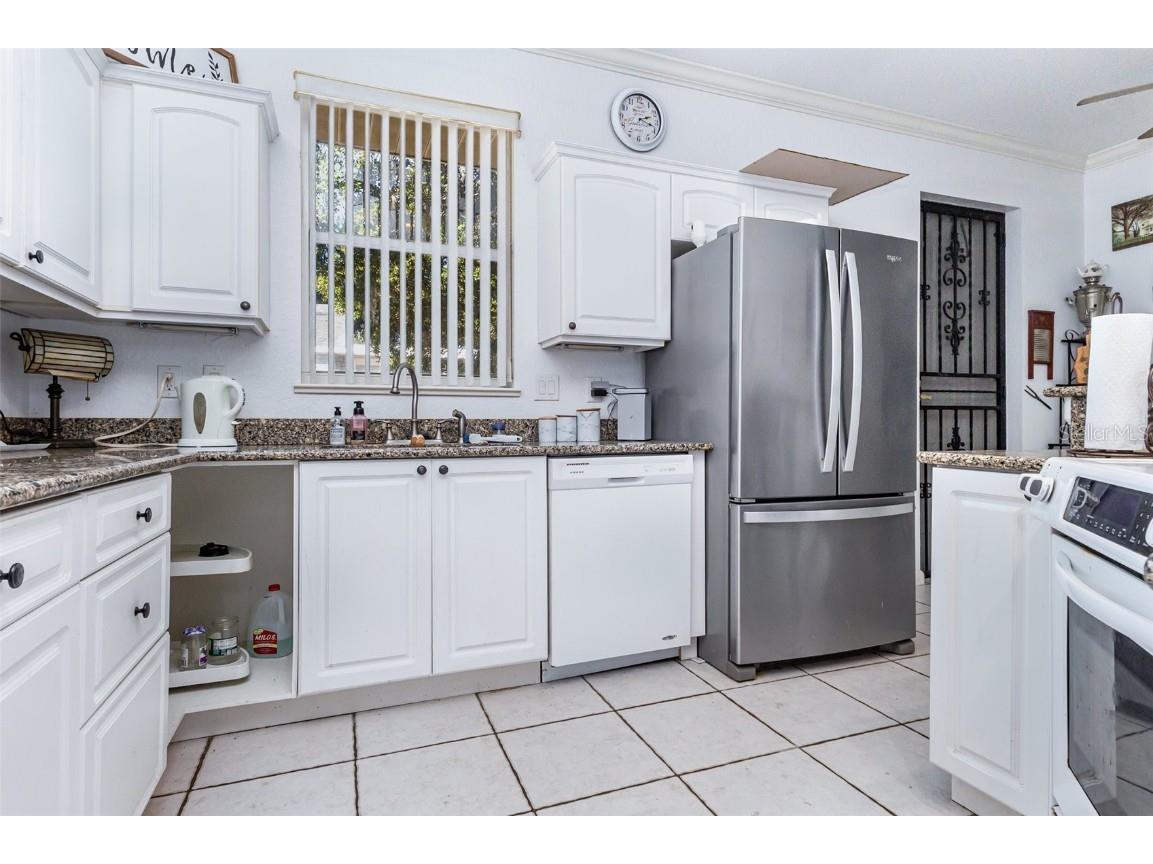 334 N Lake Reedy Boulevard Frostproof FL 33843 TB8450349 image8