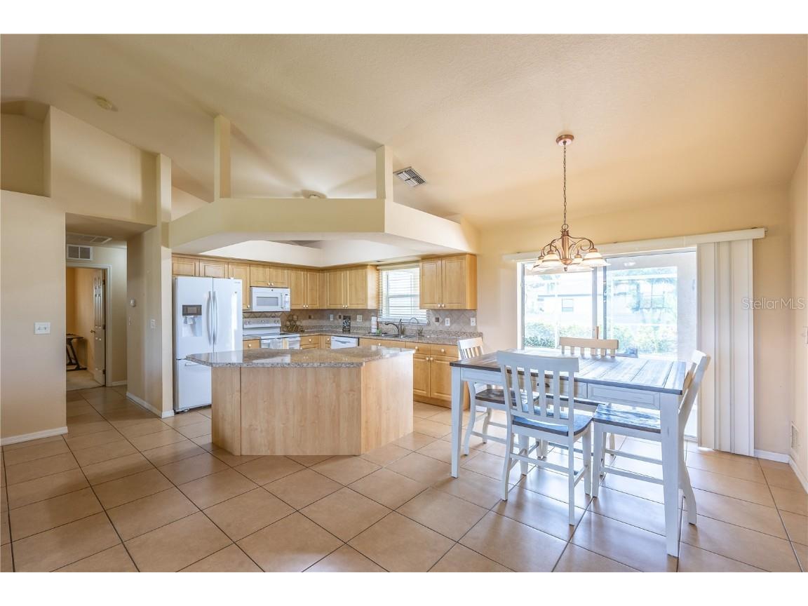 334 NE 17th Street Cape Coral FL 33909 C7515559 image11