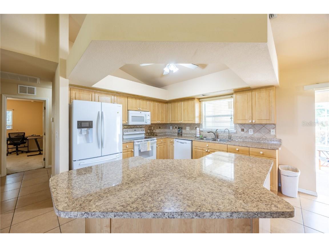 334 NE 17th Street Cape Coral FL 33909 C7515559 image13