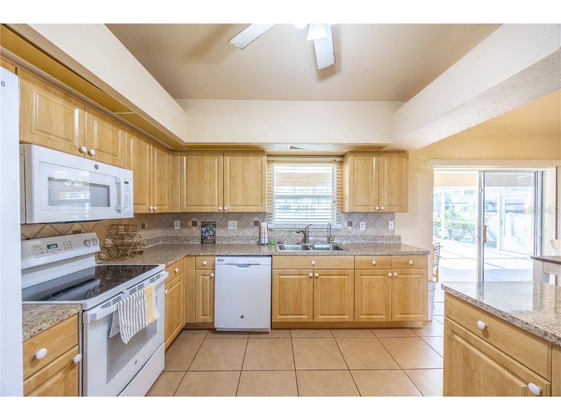 334 NE 17th Street Cape Coral FL 33909 C7515559 image16