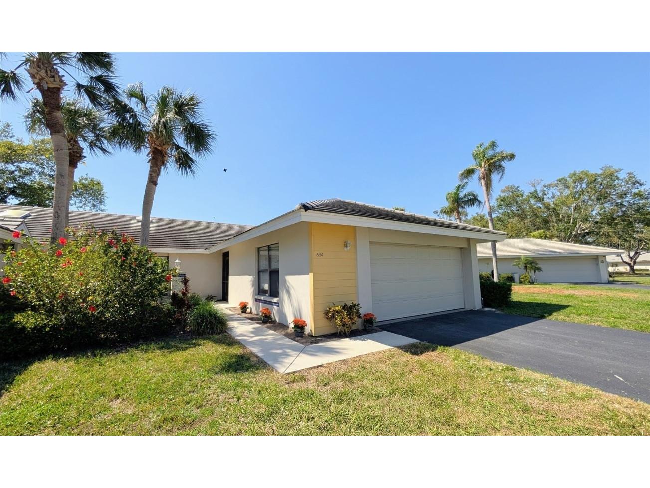 334 Pembroke Lane S #219 Venice FL 34293 N6137843 image1