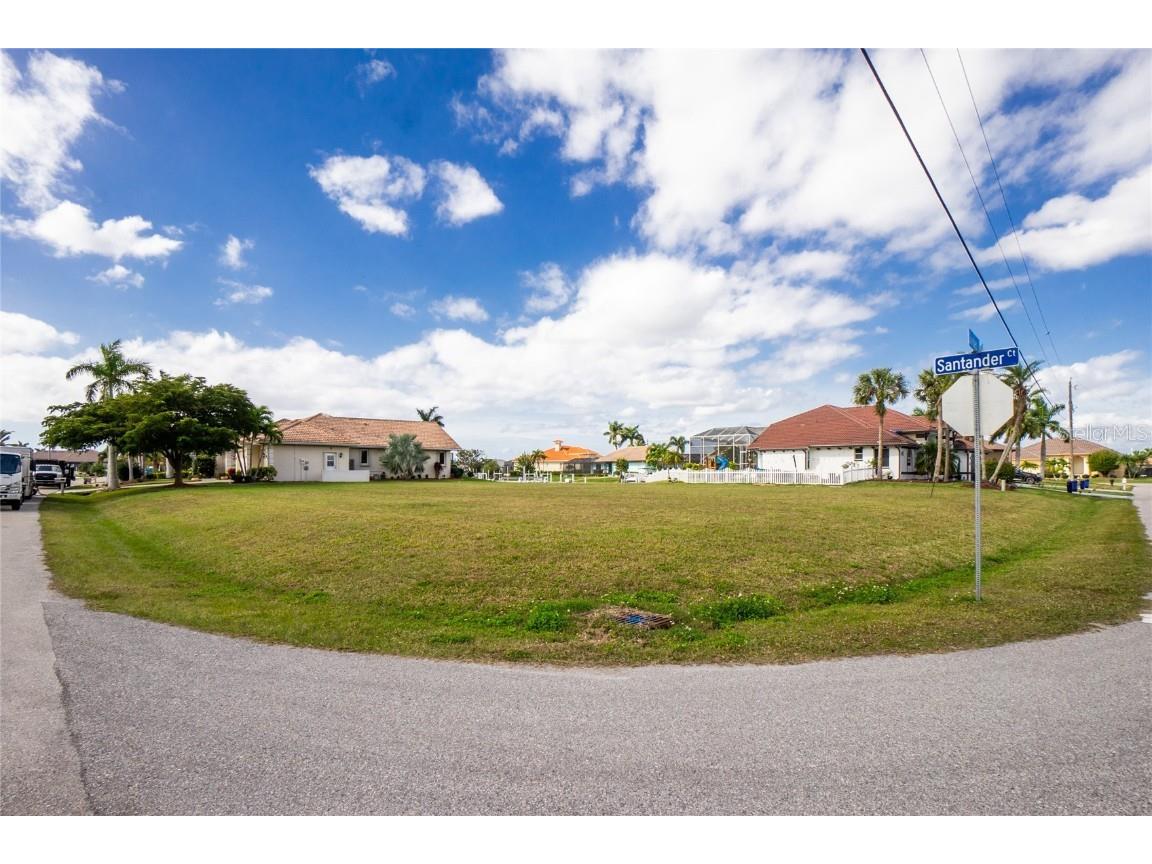 334 Santander Court Punta Gorda FL 33950 - SEGOVIA CANAL C7486929 image1