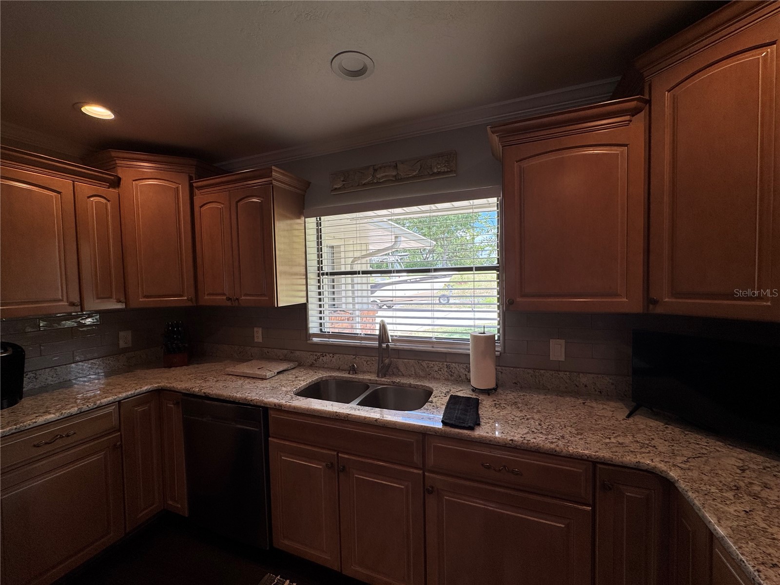 334 W F Street #FL Frostproof FL 33843 - CLINCH LAKE K4903459 image15