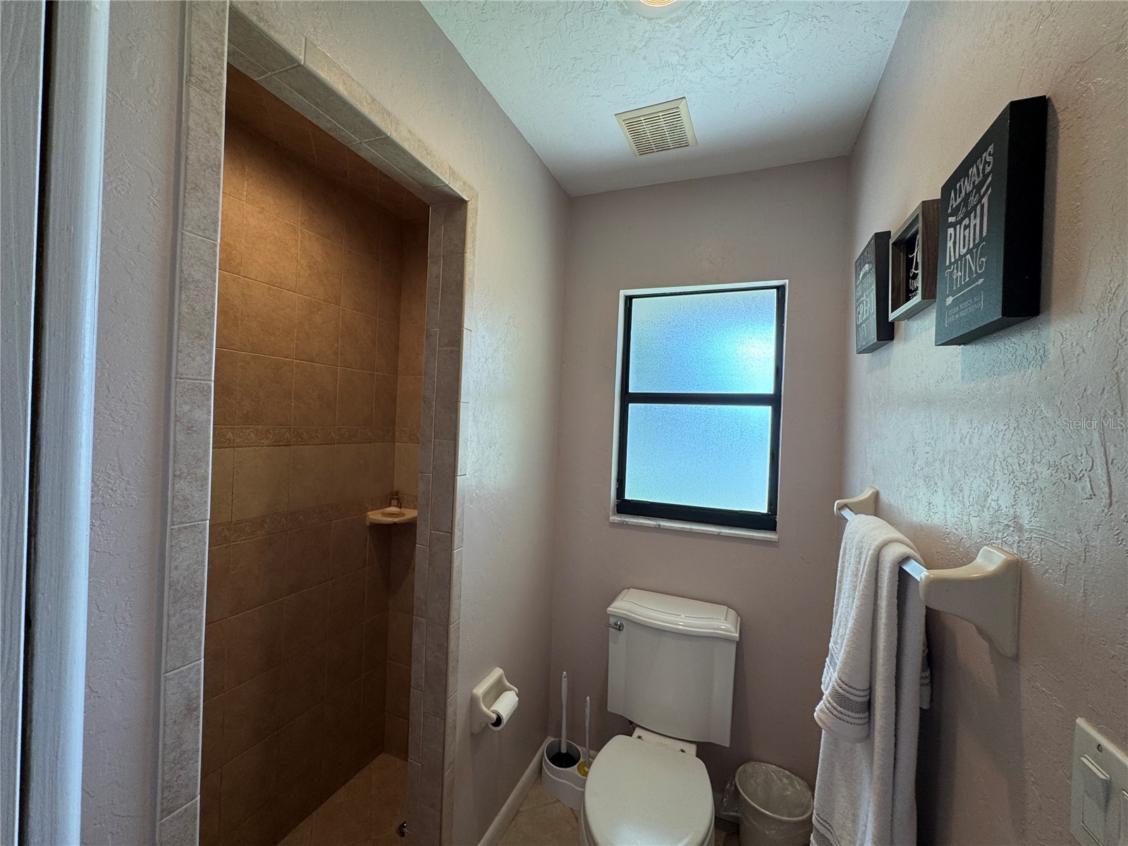 334 W F Street #FL Frostproof FL 33843 - CLINCH LAKE K4903459 image24