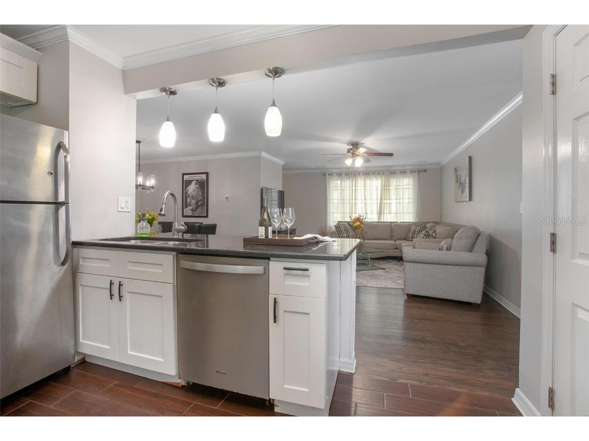 334 W Howry Avenue Deland FL 32720 V4945624 image13