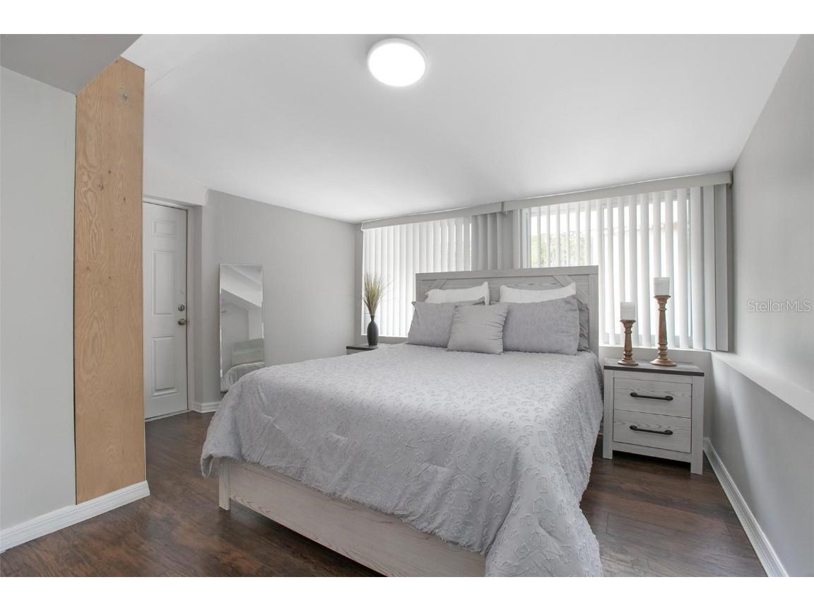 334 W Howry Avenue Deland FL 32720 V4945624 image15