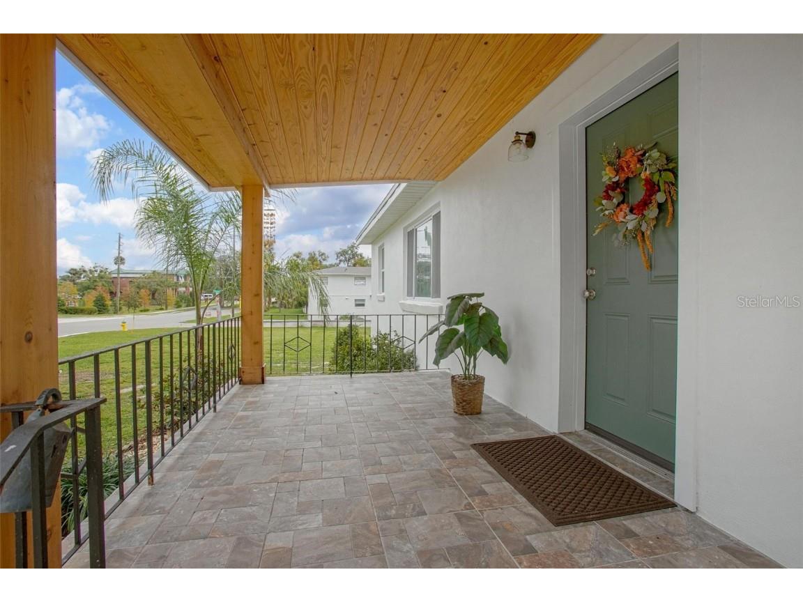 334 W Howry Avenue Deland FL 32720 V4945624 image3