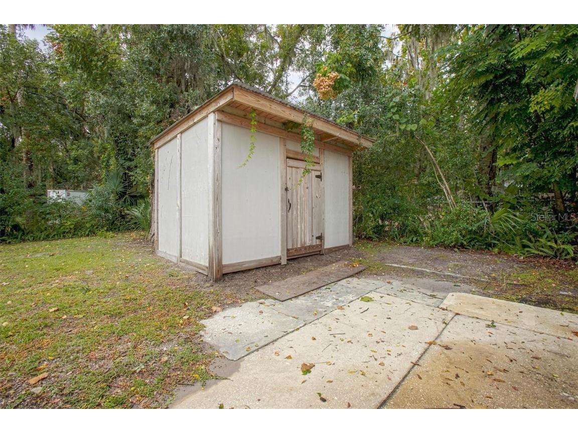 334 W Howry Avenue Deland FL 32720 V4945624 image39