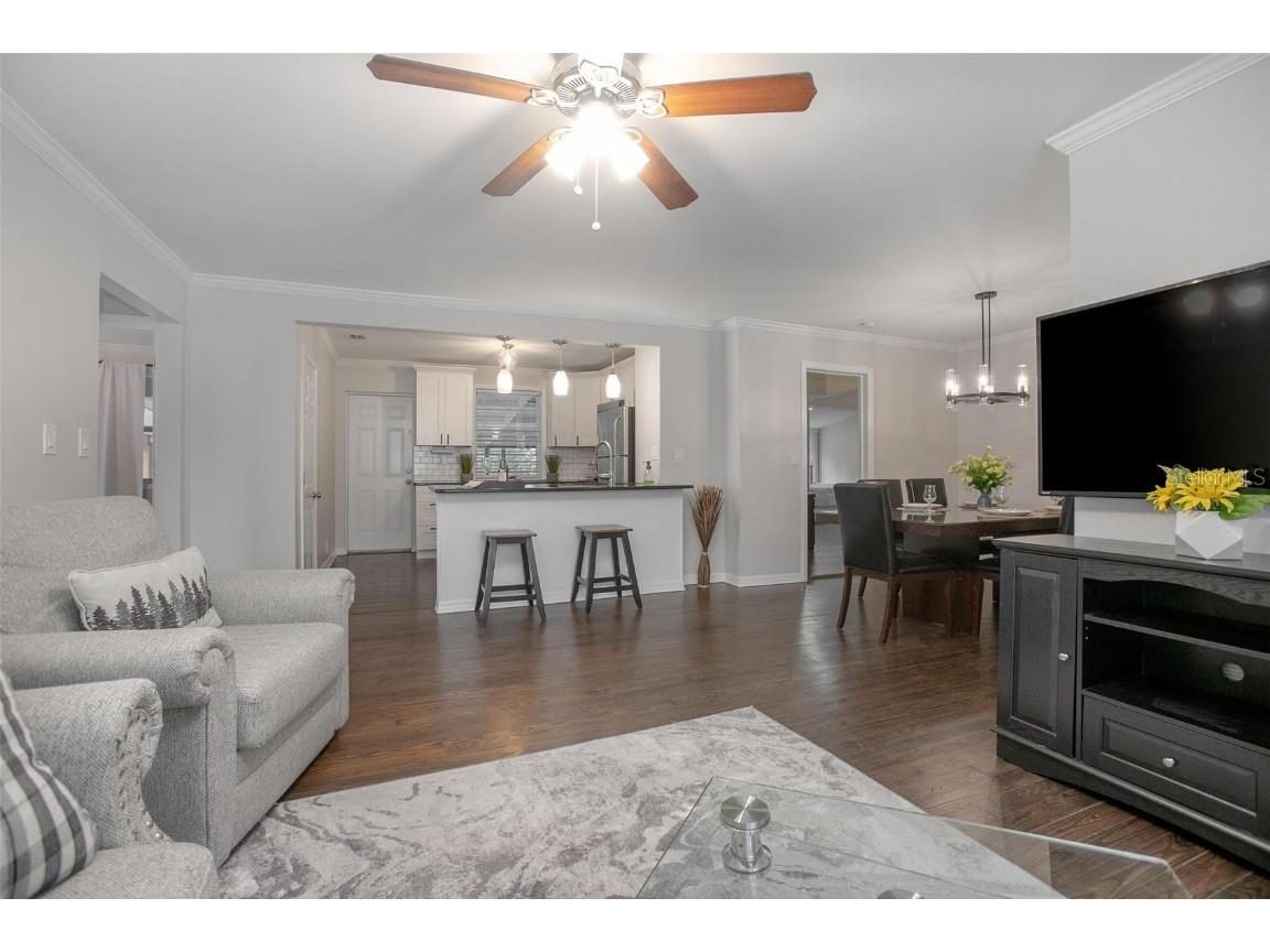 334 W Howry Avenue Deland FL 32720 V4945624 image8