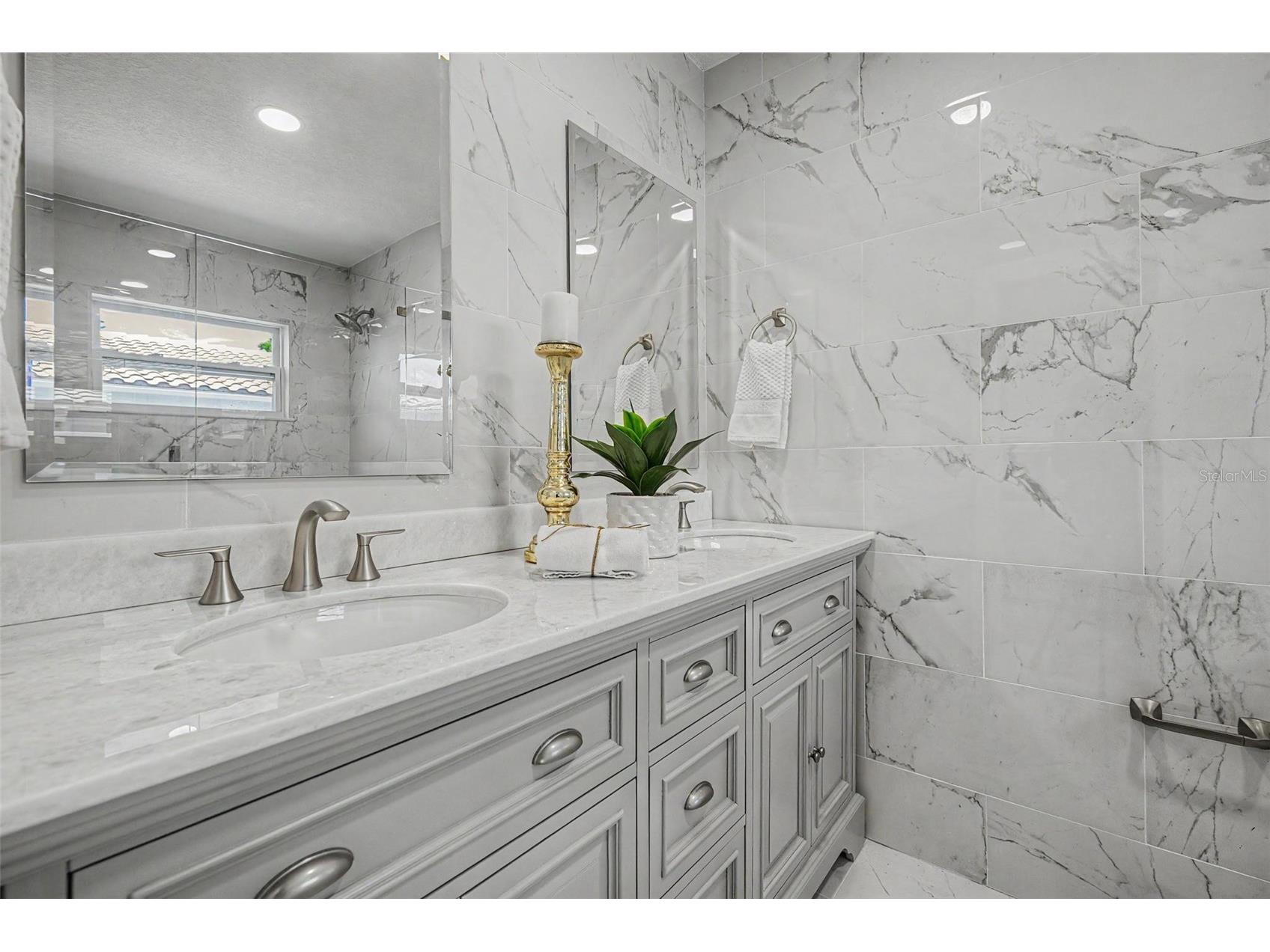 3340 Floramar Terrace New Port Richey FL 34652 TB8518535 image23