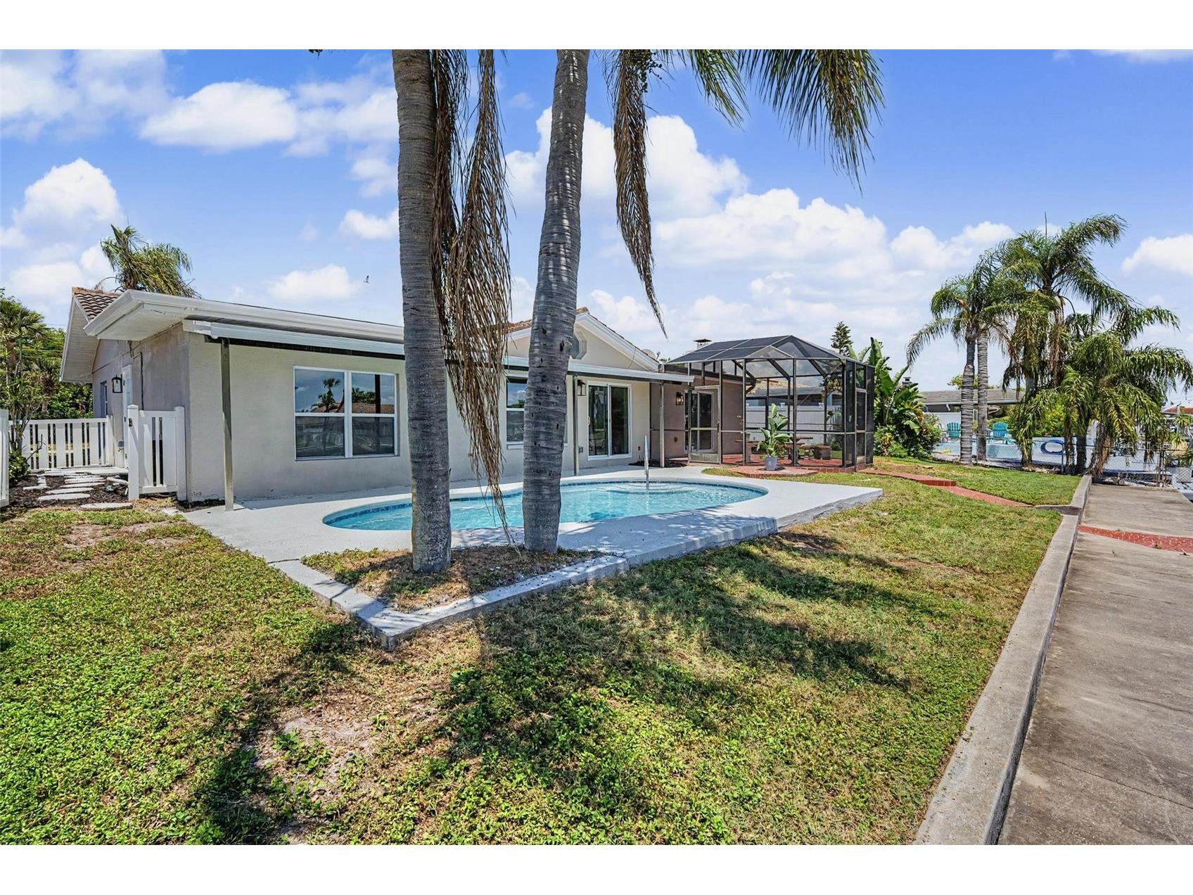 3340 Floramar Terrace New Port Richey FL 34652 TB8518535 image36