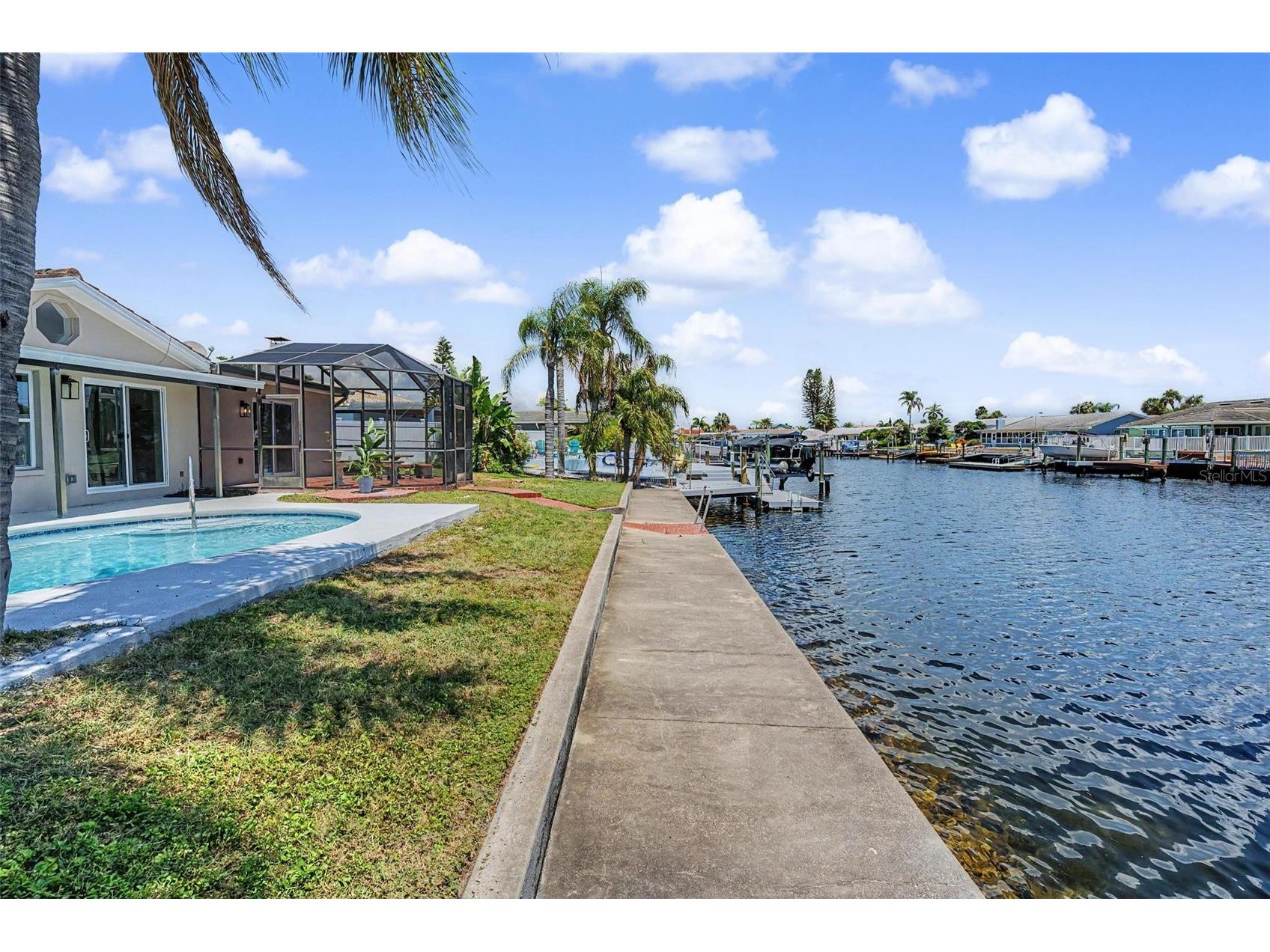 3340 Floramar Terrace New Port Richey FL 34652 TB8518535 image37
