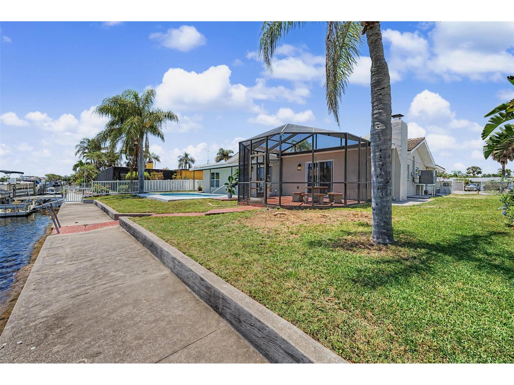 3340 Floramar Terrace New Port Richey FL 34652 TB8518535 image39