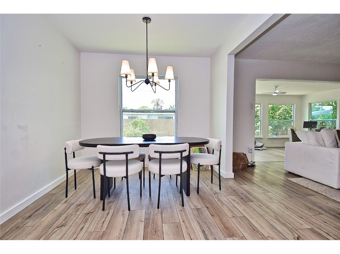 3340 Webber Street Sarasota FL 34239 N6139210 image7