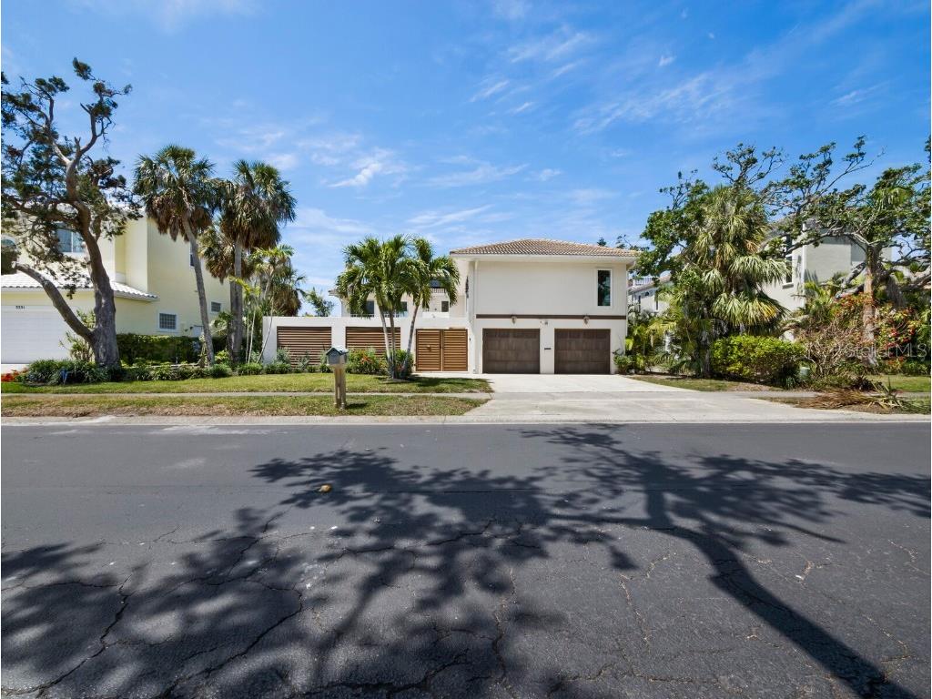 3341 Bayou Sound Longboat Key FL 34228 A4649031 image1