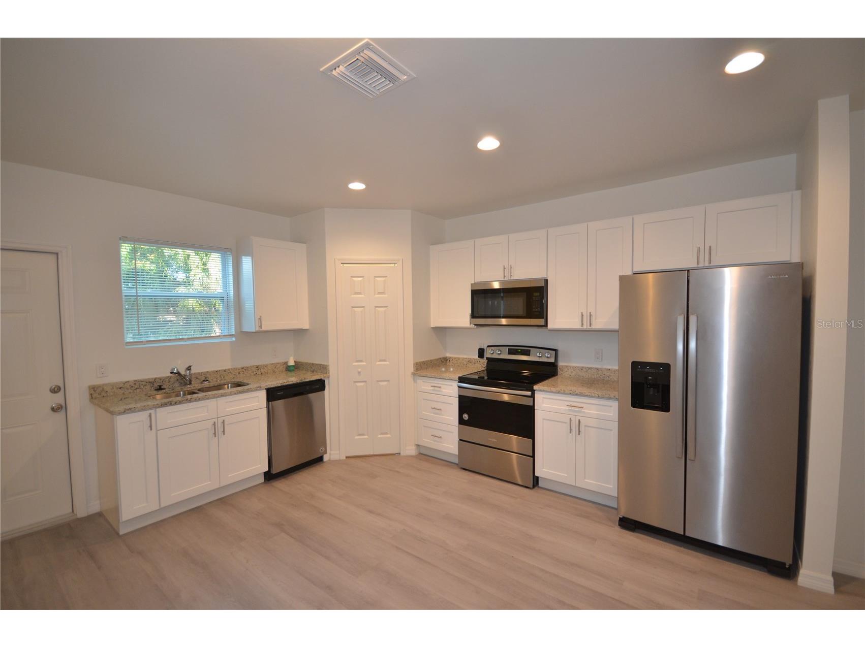 3341 Willard Street Fort Myers FL 33916 O6412461 image13