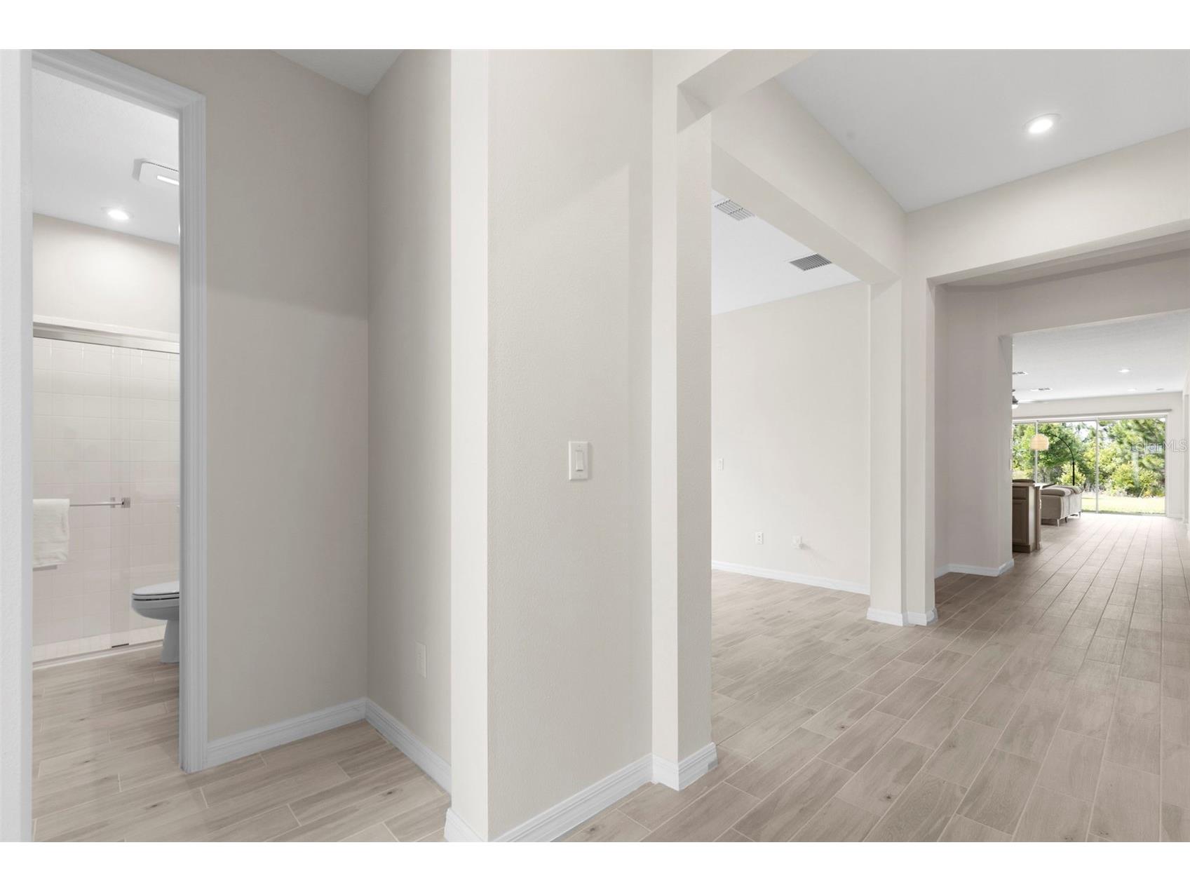 33410 Castaway Loop Wesley Chapel FL 33543 TB8500902 image17