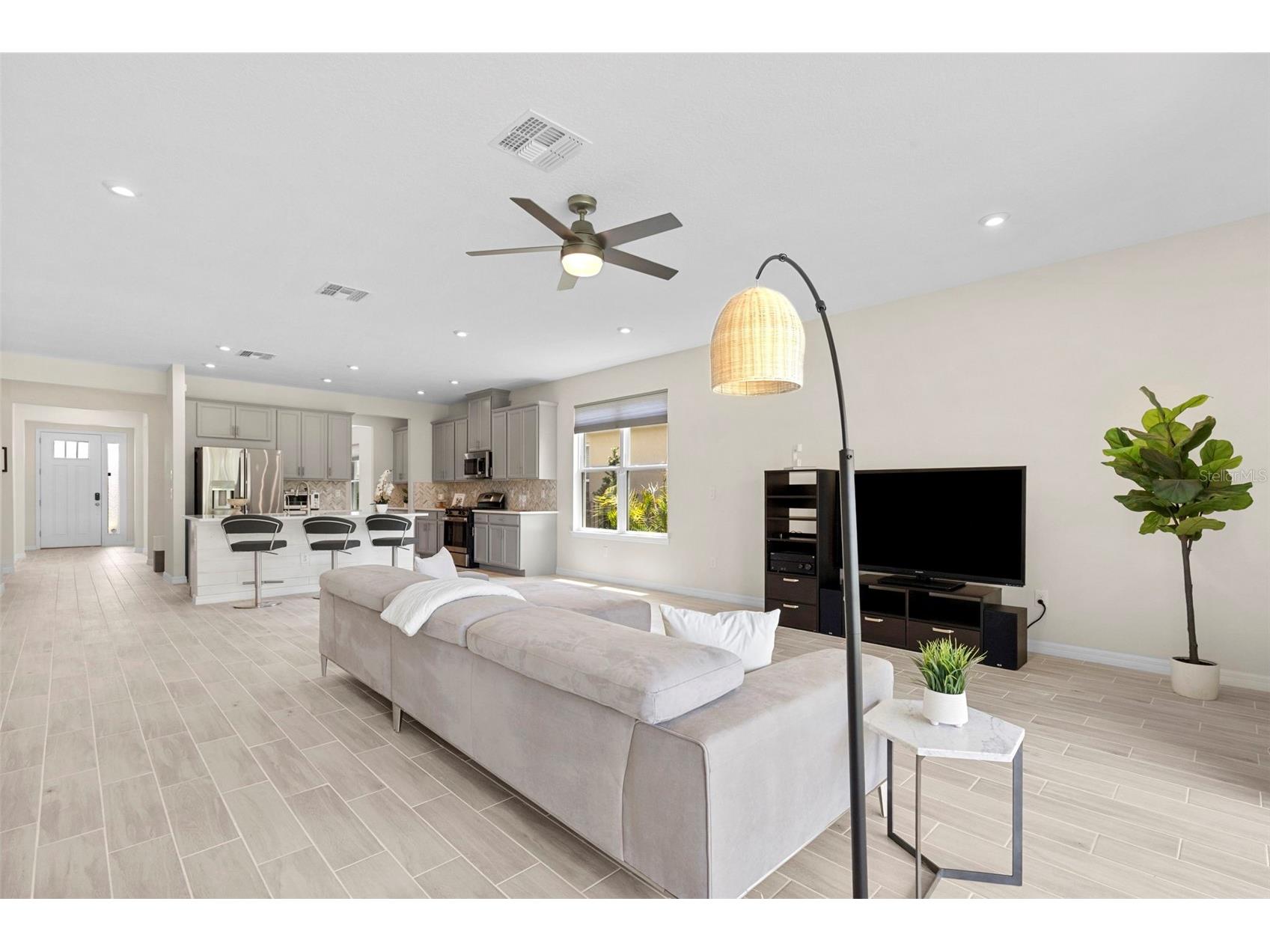 33410 Castaway Loop Wesley Chapel FL 33543 TB8500902 image28