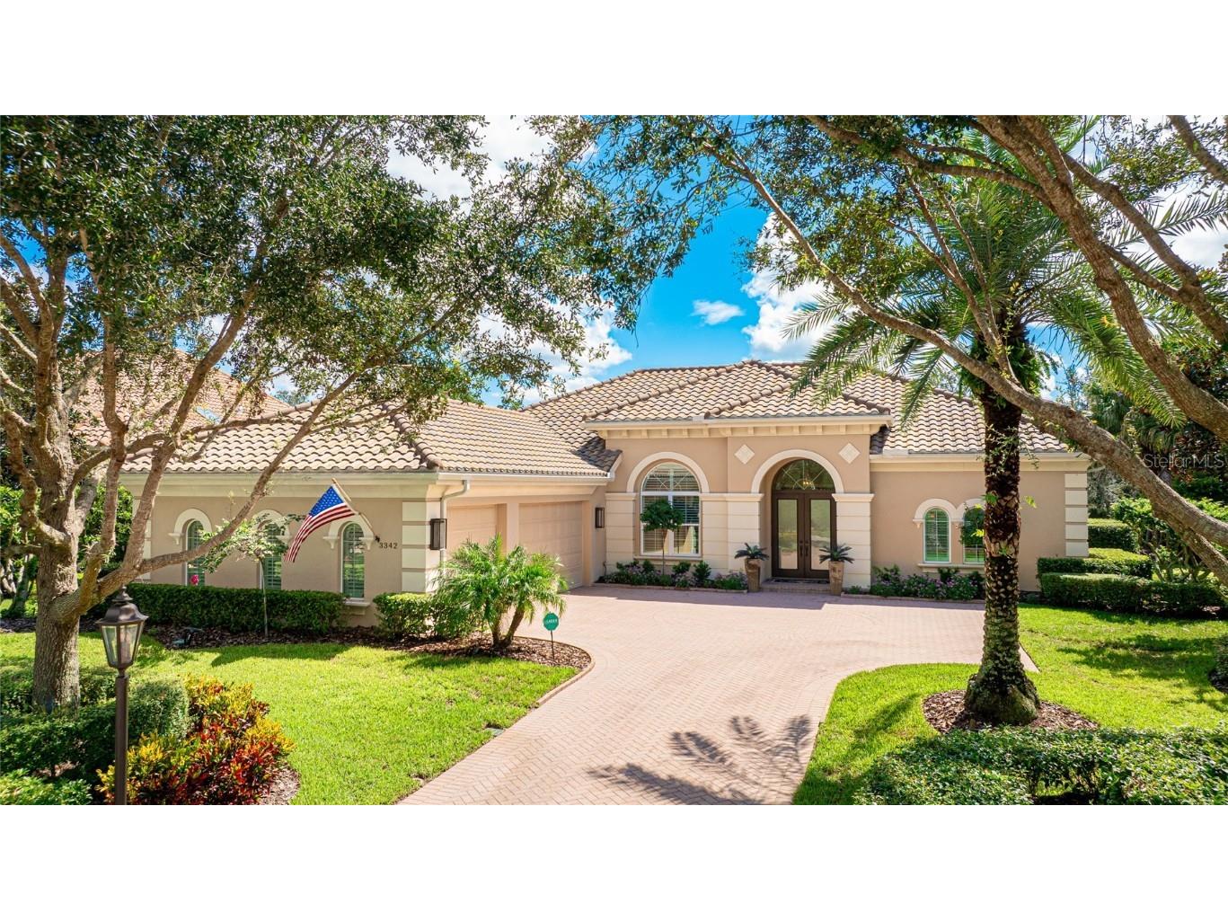 3342 Founders Club Drive Sarasota FL 34240 A4625629 image1