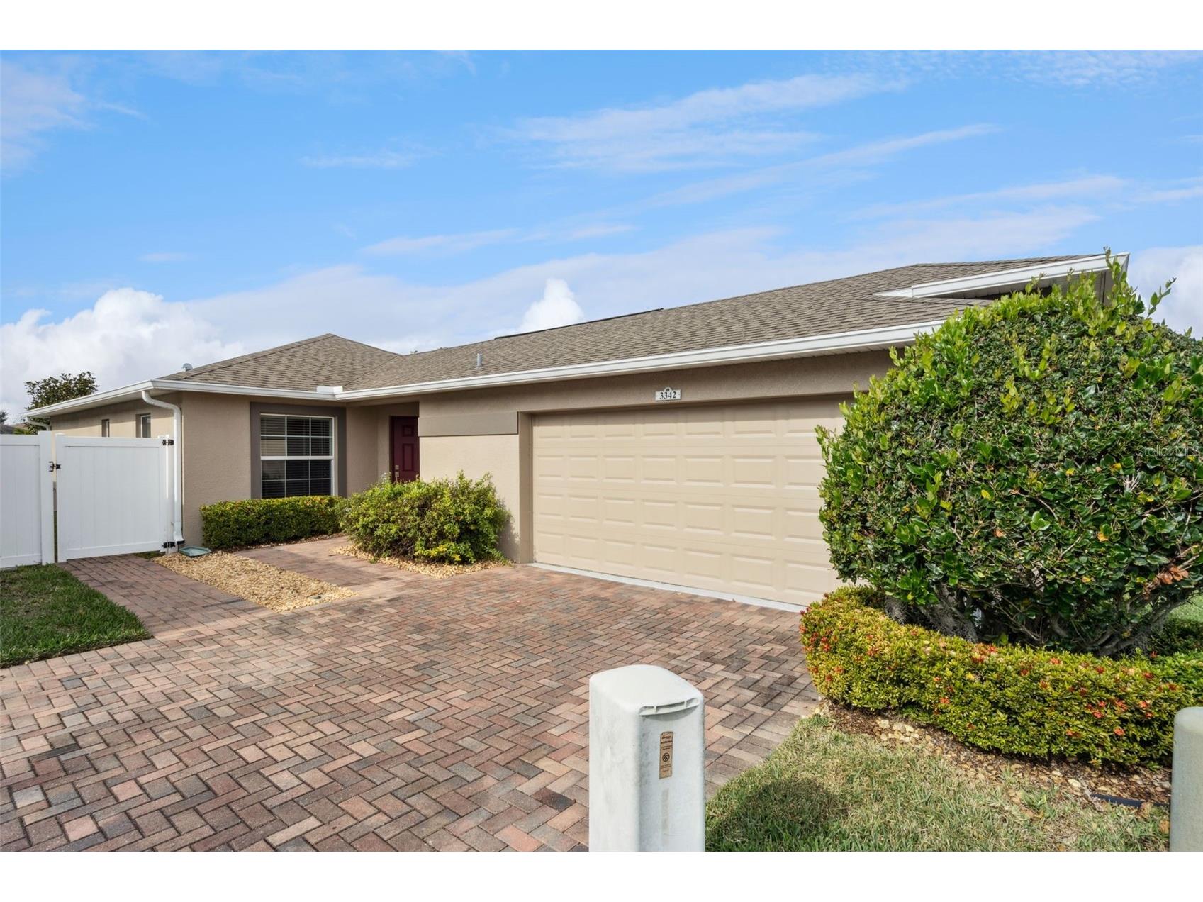 3342 Raleigh Drive Winter Haven FL 33884 - LAKE RUBY P4937510 image1