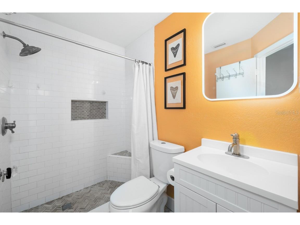 3342 W Wyoming Circle Tampa FL 33611 TB8450153 image15