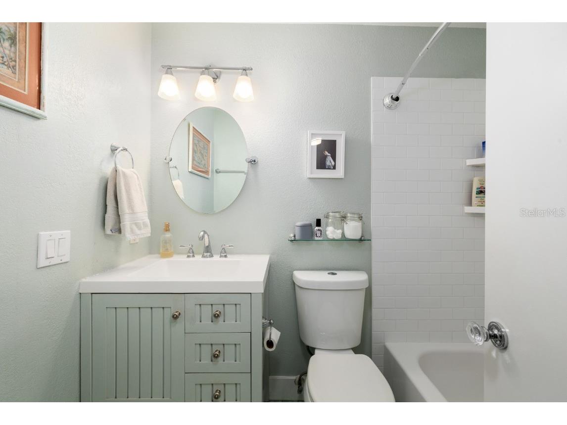 3342 W Wyoming Circle Tampa FL 33611 TB8450153 image18