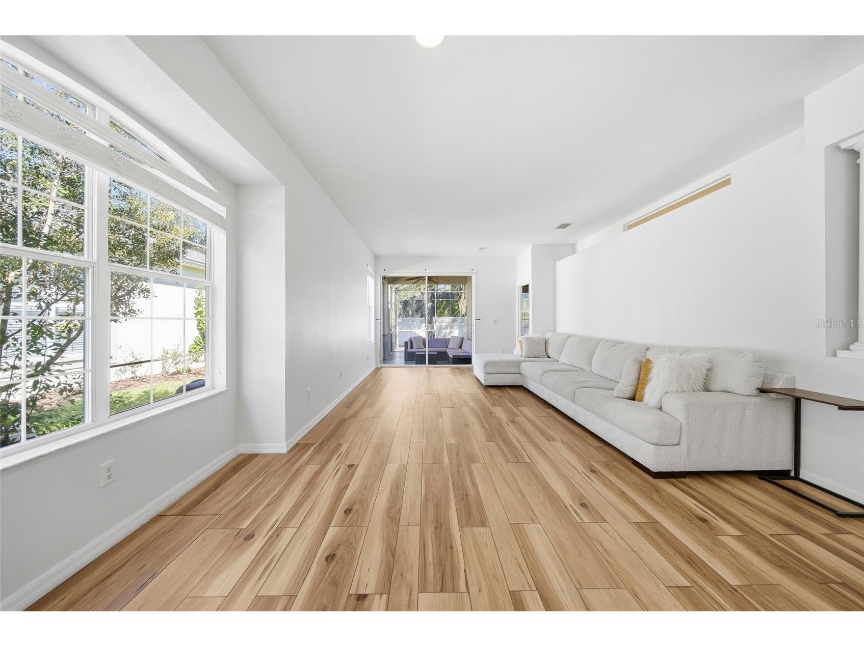 3343 Chapel Creek Circle Wesley Chapel FL 33544 TB8511911 image4
