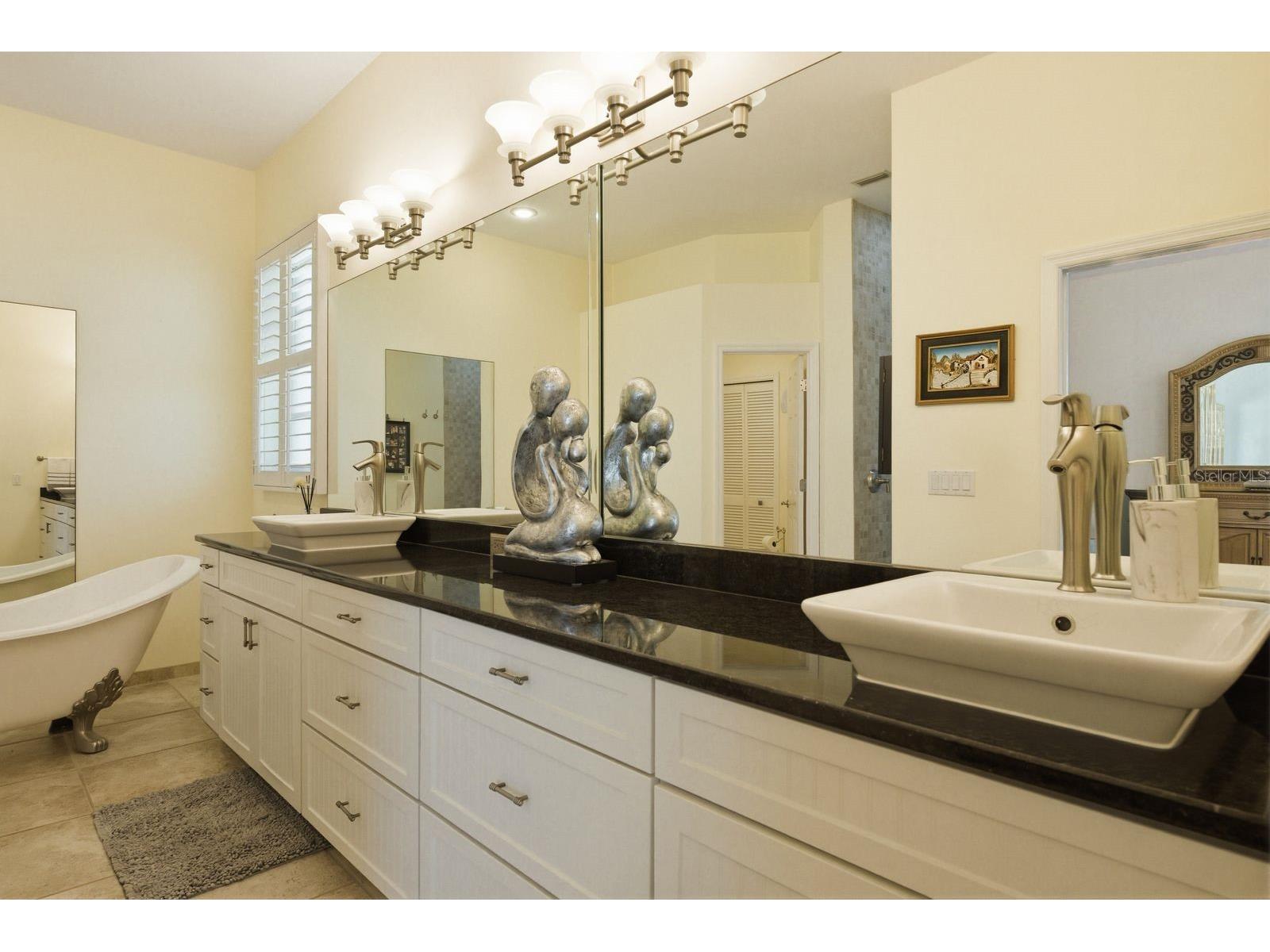 3343 Crescent Oaks Boulevard Tarpon Springs FL 34688 TB8498693 image33