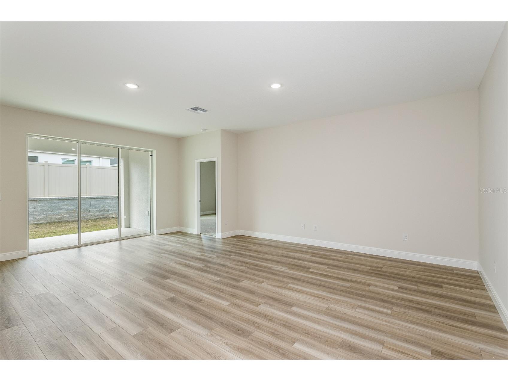 33437 Twilight Sea Place Dade City FL 33525 TB8527940 image14