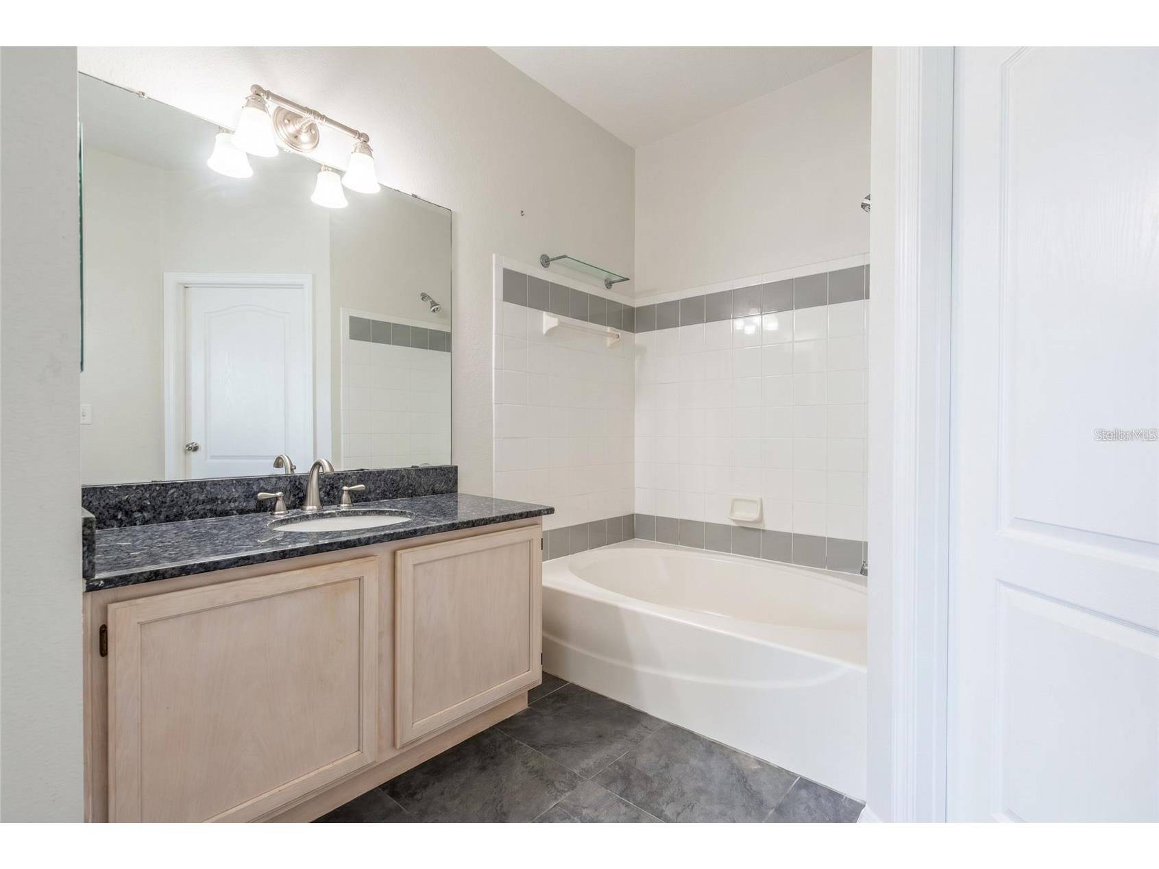 3344 Corona Village Way #205 Orlando FL 32835 O6411855 image9