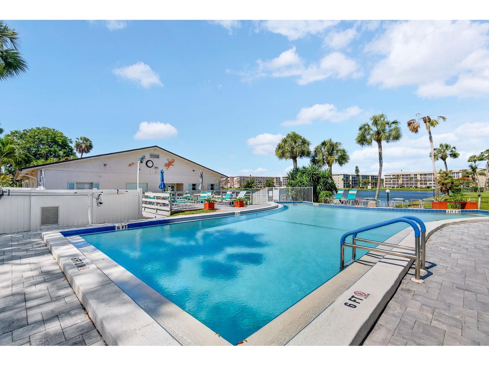 3344 Lake Bayshore Drive #P205 Bradenton FL 34205 - BAYSHORE LAKE A4692772 image36