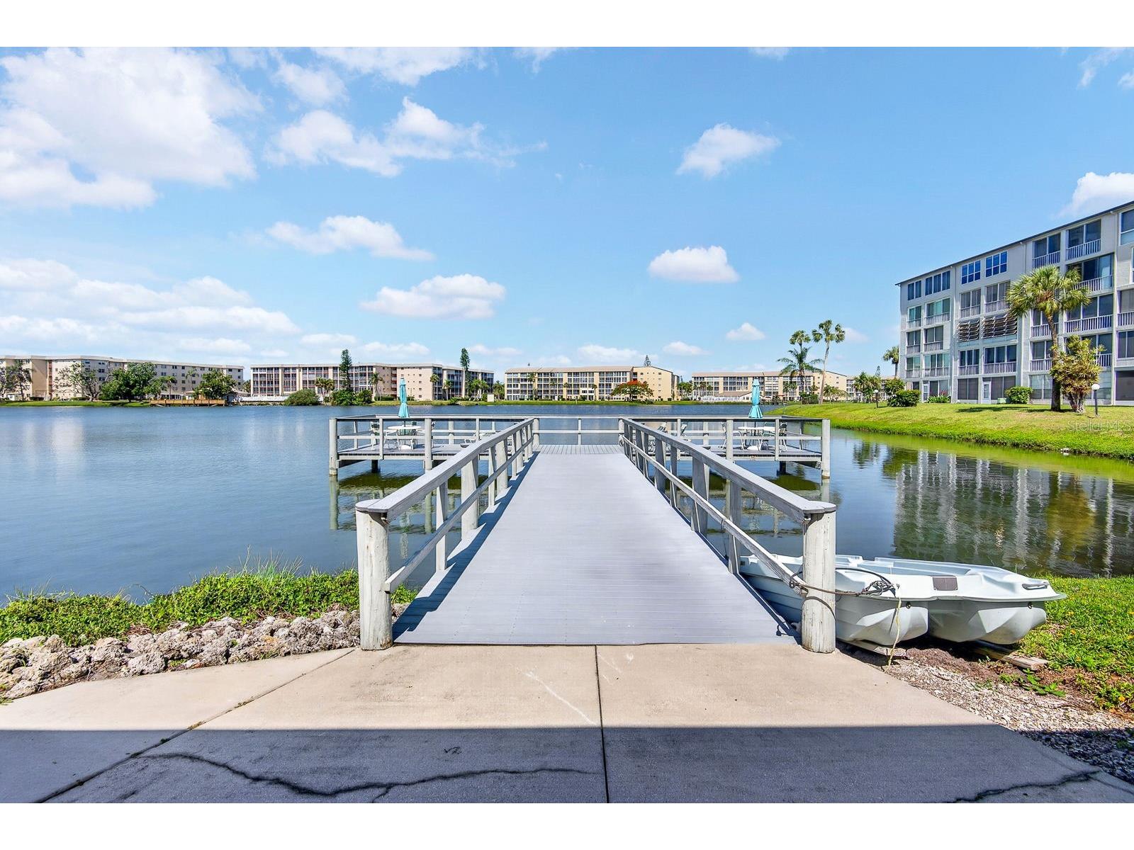 3344 Lake Bayshore Drive #P205 Bradenton FL 34205 - BAYSHORE LAKE A4692772 image50