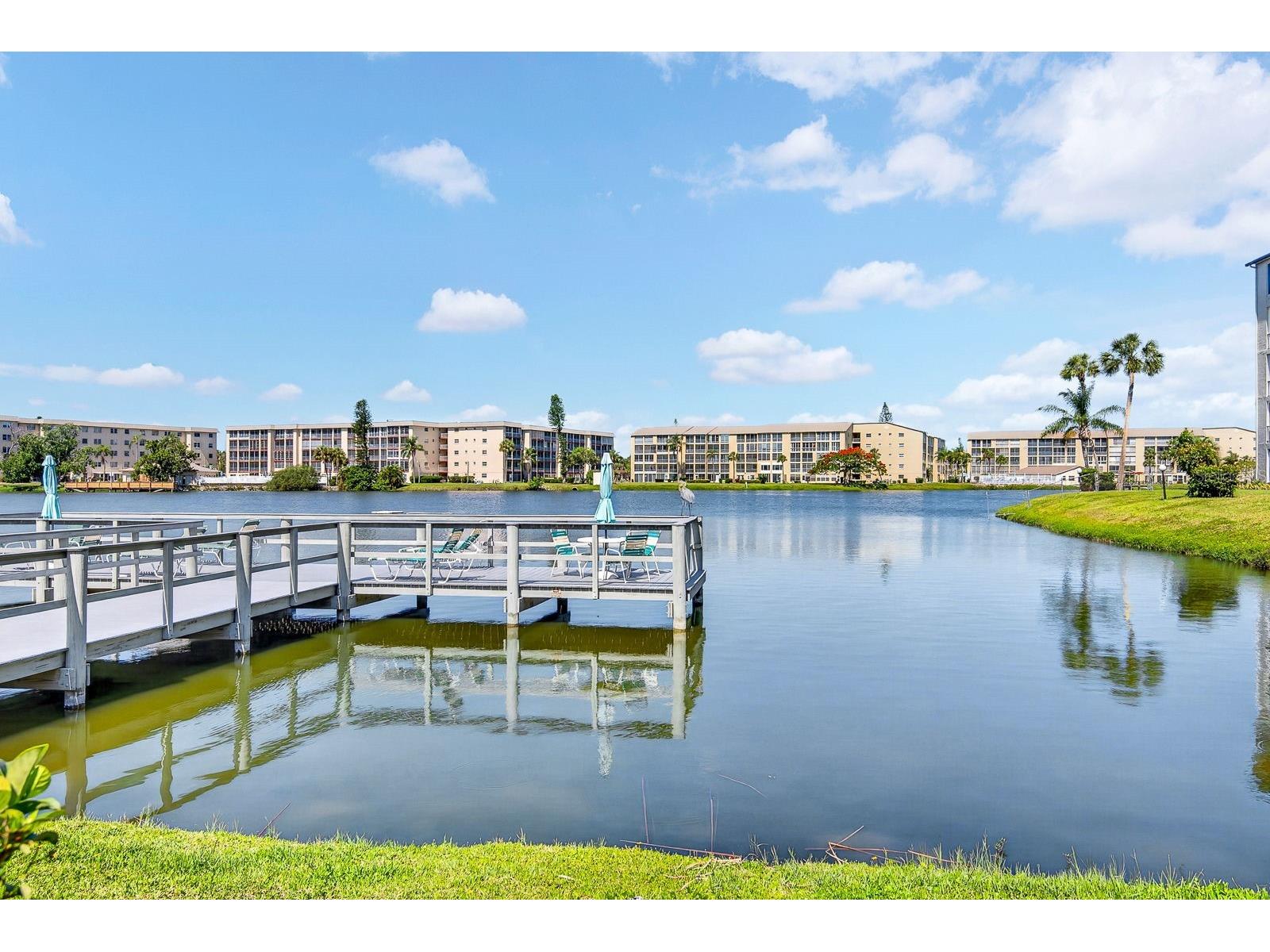 3344 Lake Bayshore Drive #P205 Bradenton FL 34205 - BAYSHORE LAKE A4692772 image51