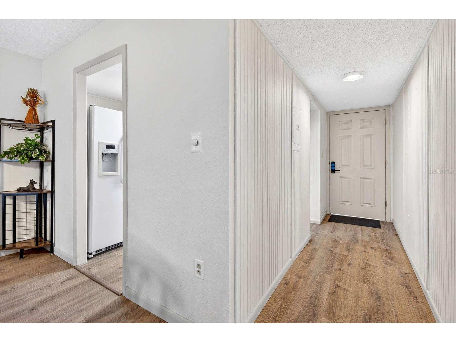 3344 Lake Bayshore Drive #P205 Bradenton FL 34205 - BAYSHORE LAKE A4692772 image7