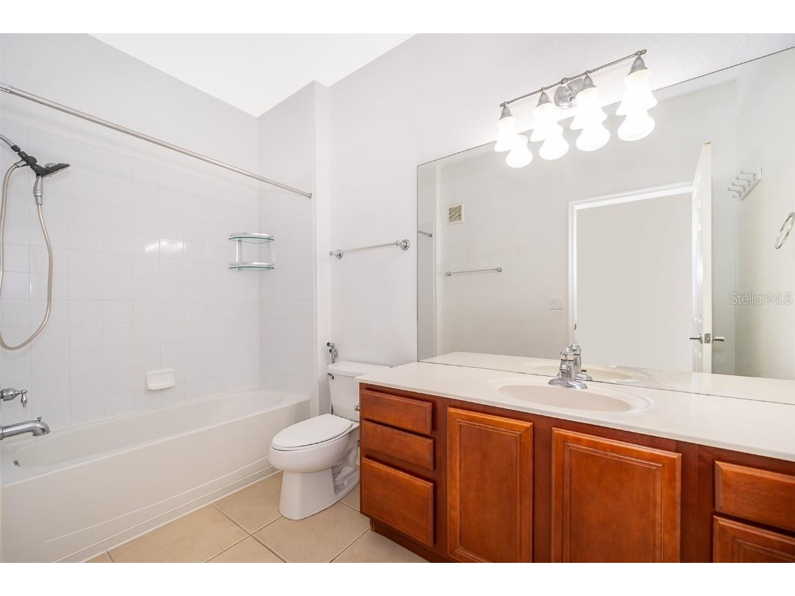 3344 Robert Trent Jones Drive #102 Orlando FL 32835 O6311810 image14