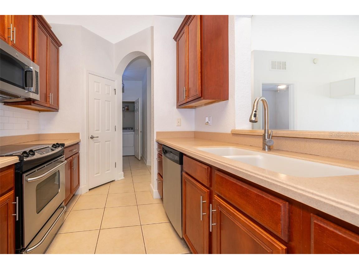 3344 Robert Trent Jones Drive #102 Orlando FL 32835 O6311810 image8