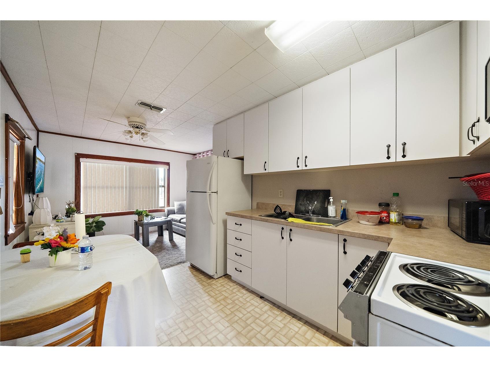 3345 Bahia Vista Street Sarasota FL 34239 A4684746 image12