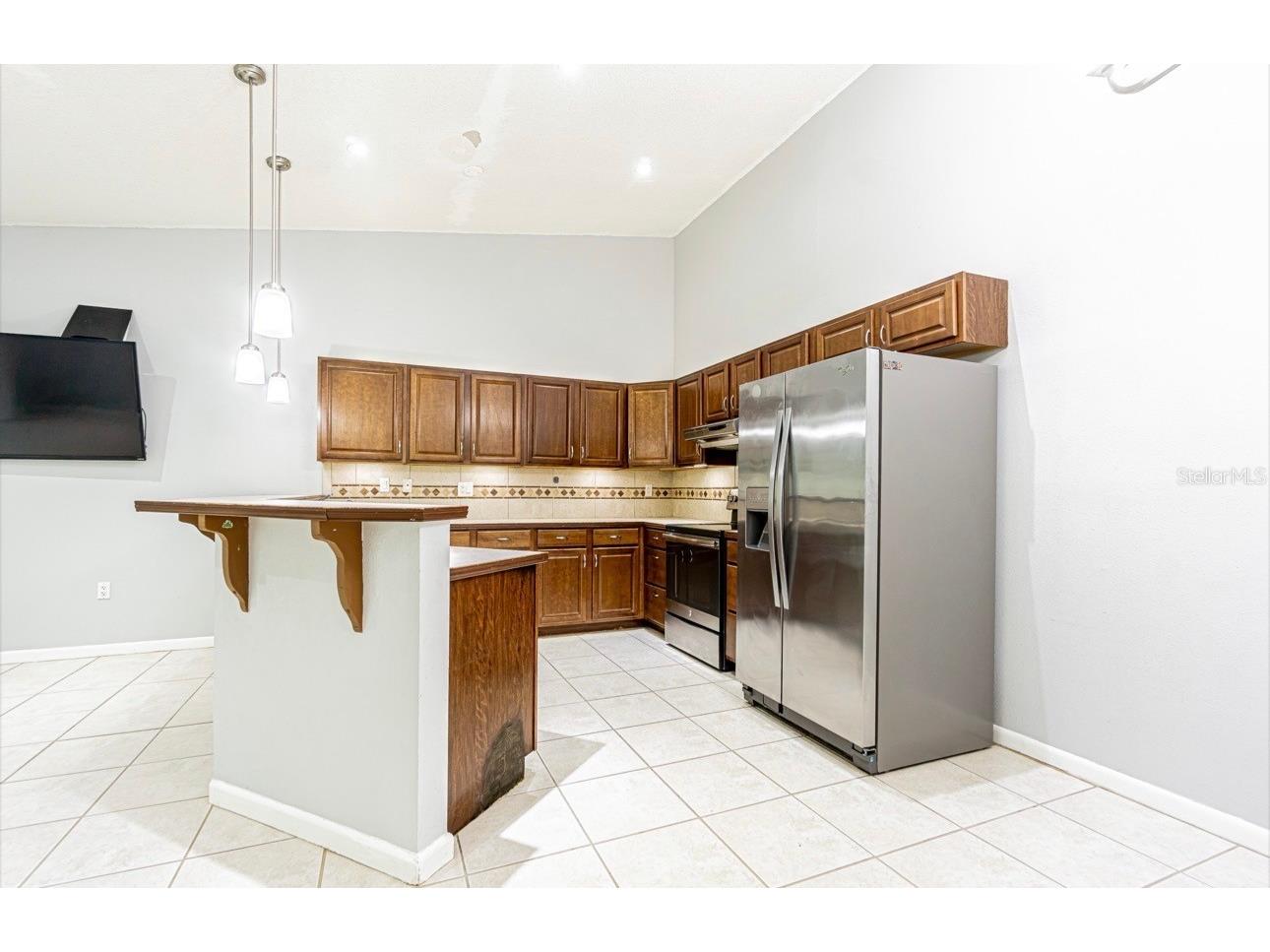 3345 Crystal Court E #H Palm Harbor FL 34685 TB8532418 image6
