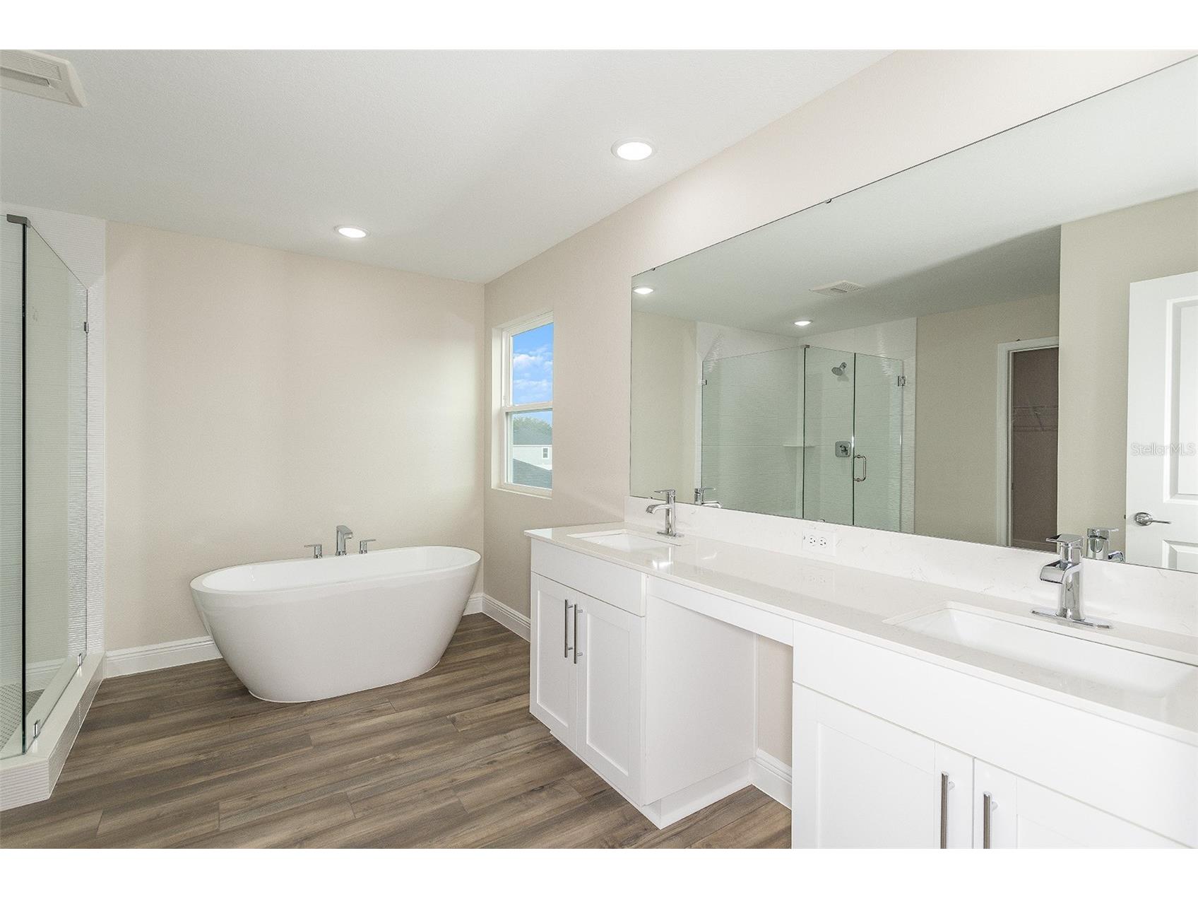 33457 Twilight Sea Place Dade City FL 33525 TB8446803 image20