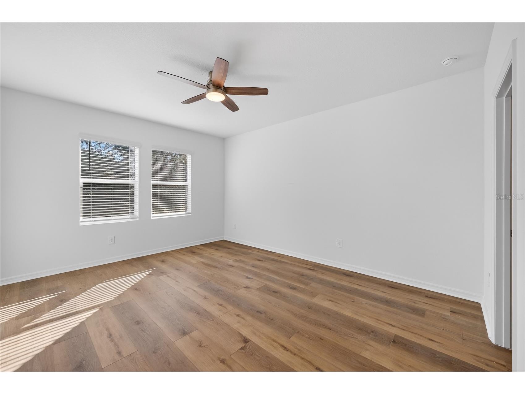 3346 Lapis Lake Dr Zephyrhills FL 33541 TB8460937 image12