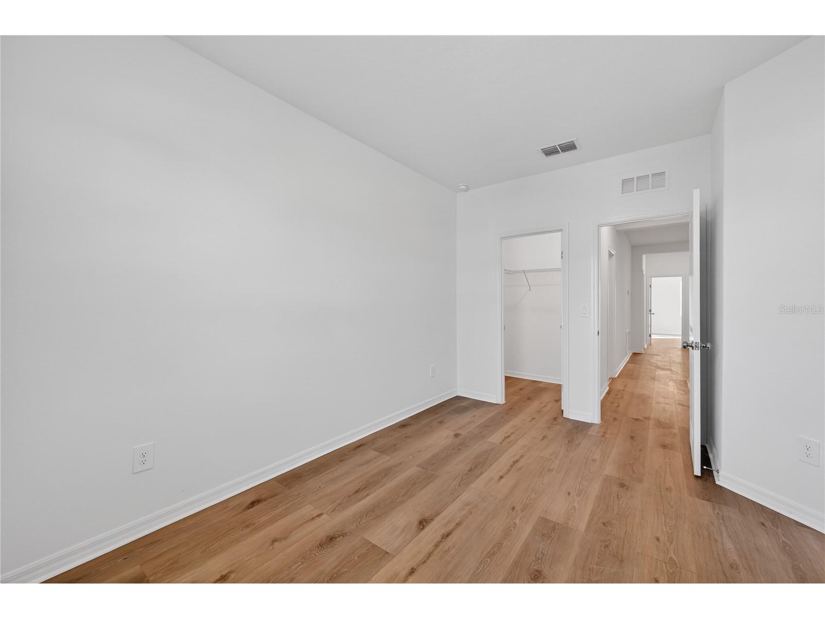 3346 Lapis Lake Dr Zephyrhills FL 33541 TB8460937 image16