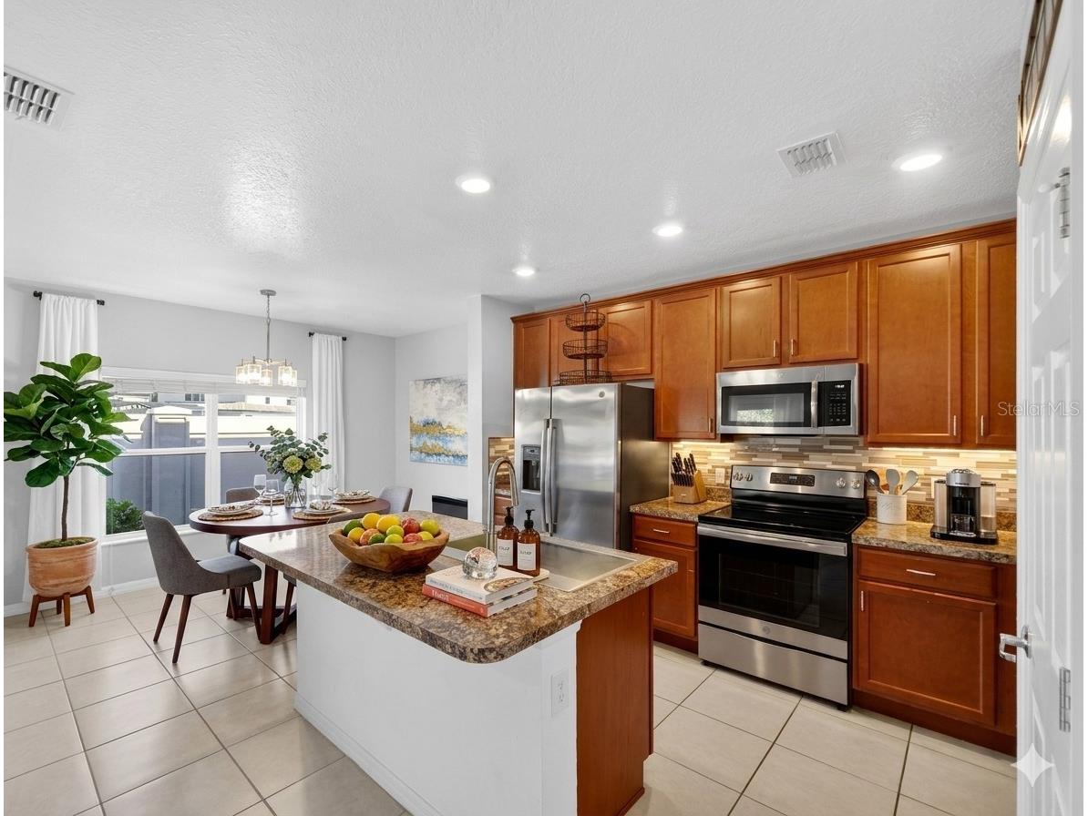 3347 Bellezza Court Kissimmee FL 34746 S5149375 image2