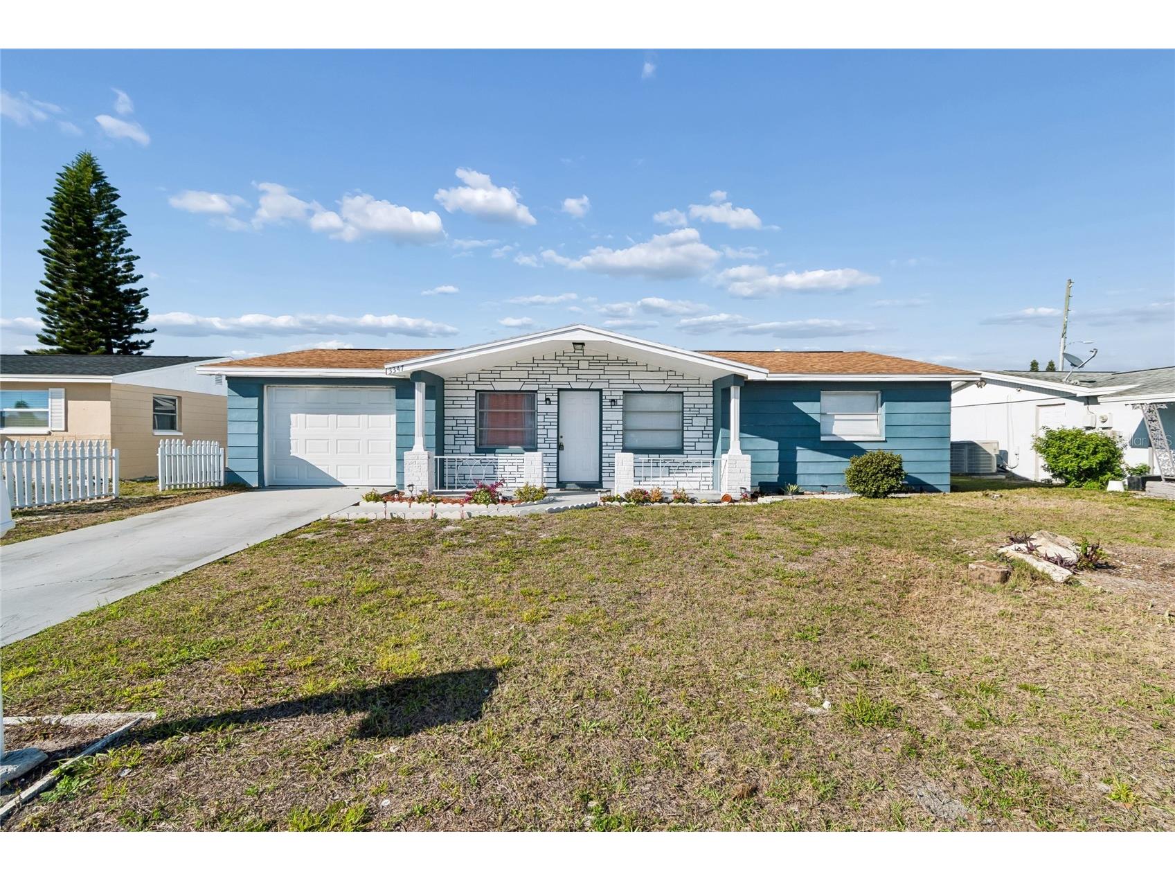 3347 Roxbury Drive Holiday FL 34691 TB8457136 image1