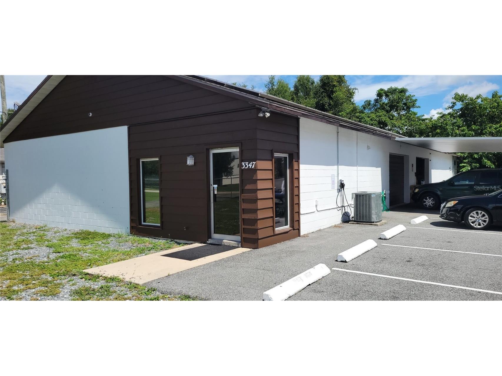 3347 SW 7th Street Ocala FL 34474 OM661679 image1