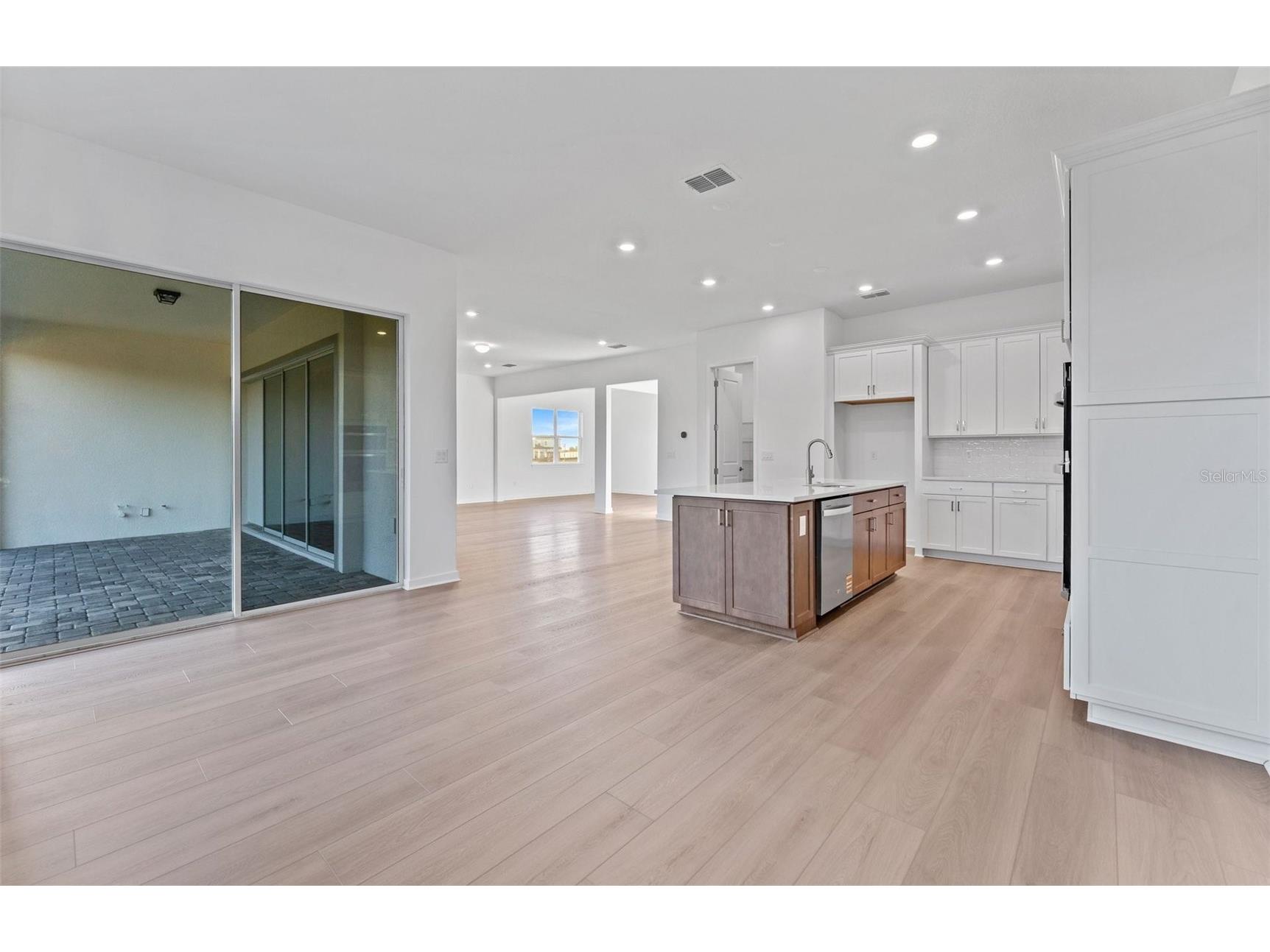 33479 Barnebrook Drive Wesley Chapel FL 33545 TB8421840 image6