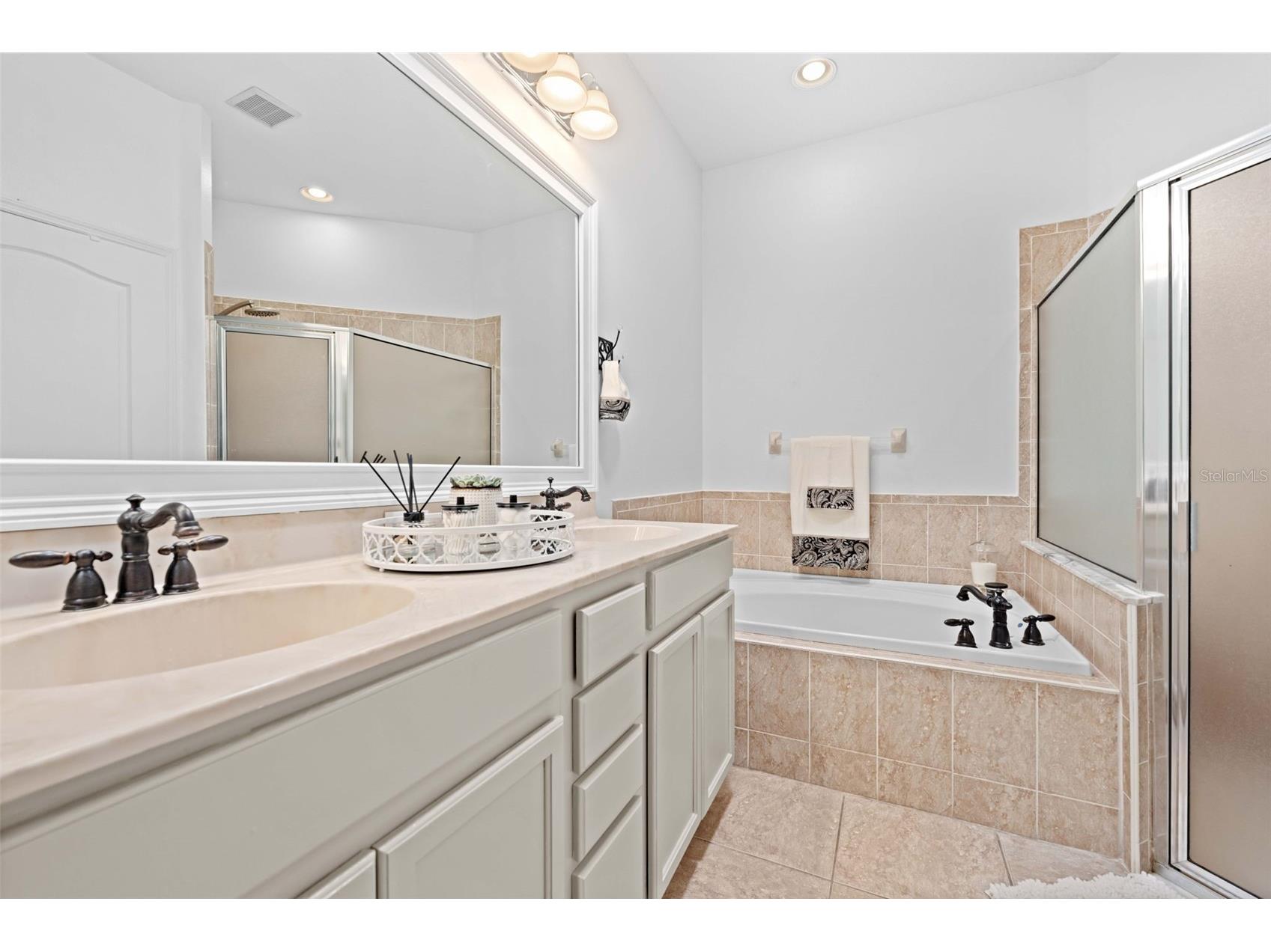 3348 Chapel Creek Circle Wesley Chapel FL 33544 TB8511221 image40