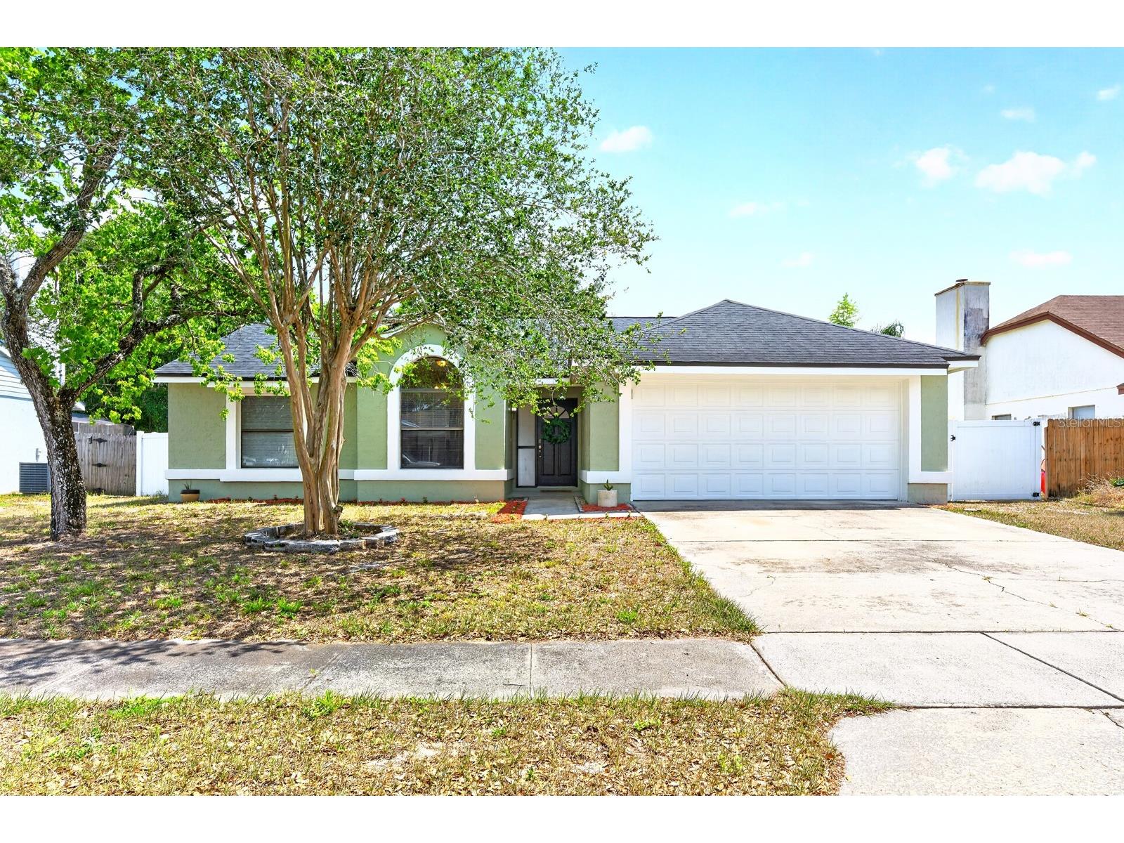 3348 Hillmont Circle Orlando FL 32817 O6405009 image1