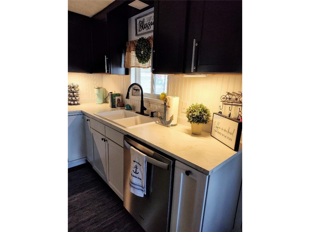 3348 Lanark Drive Holiday FL 34690 TB8418309 image3