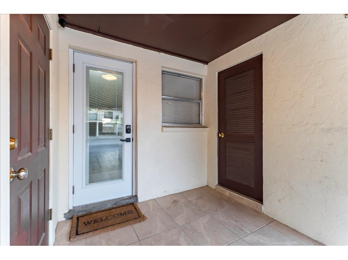 3348 Ramblewood Place Sarasota FL 34237 A4673637 image2